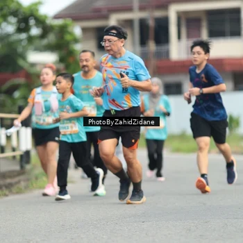 Runner Photo 8267476