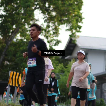 Runner Photo 8267481