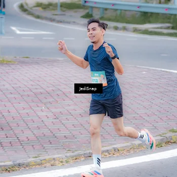 Runner Photo 8267531