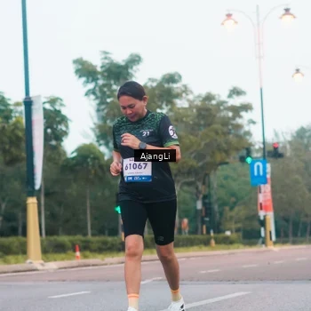 Runner Photo 8267573