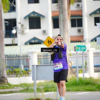 Runner Photo 8267591