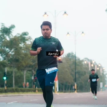 Runner Photo 8267599