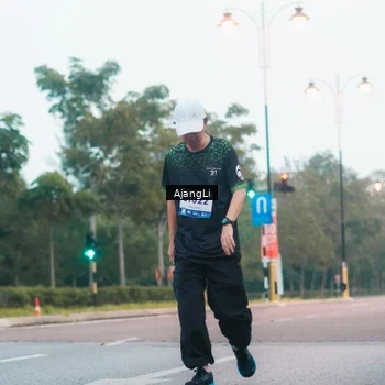 Runner Photo 8267607