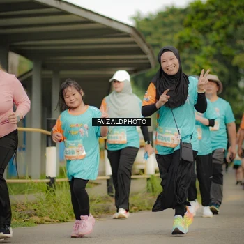 Runner Photo 8267649