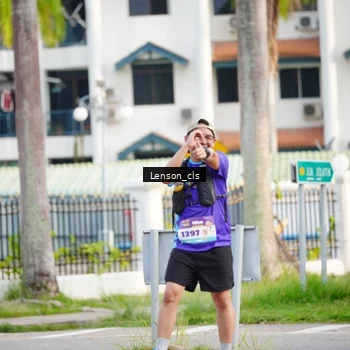 Runner Photo 8267651