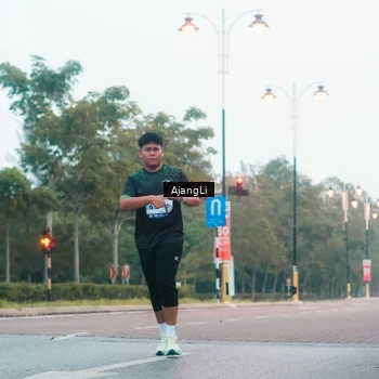 Runner Photo 8267674