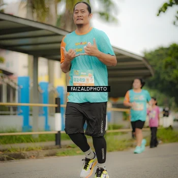 Runner Photo 8267701