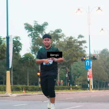 Runner Photo 8267772