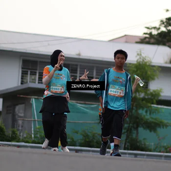 Runner Photo 8267801