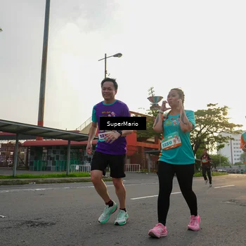 Runner Photo 8267841