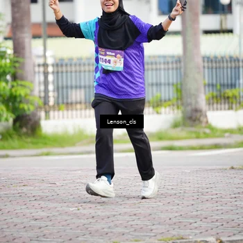 Runner Photo 8267856