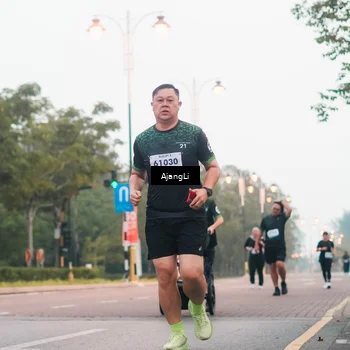 Runner Photo 8267923