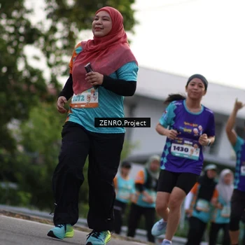 Runner Photo 8268012