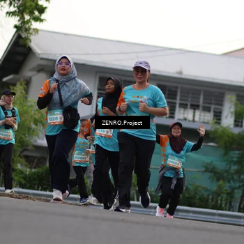 Runner Photo 8268020