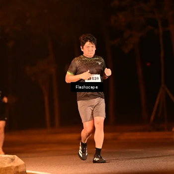 Runner Photo 8268031