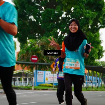 Runner Photo 8268041