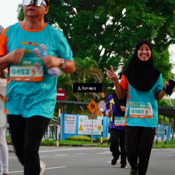 Runner Photo 8268121