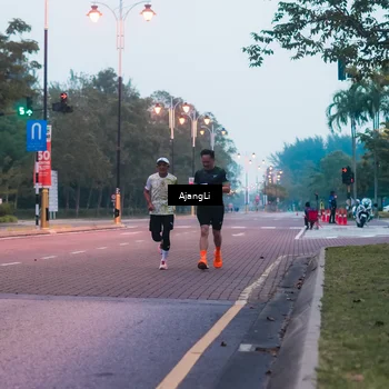 Runner Photo 8268142