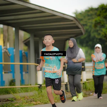 Runner Photo 8268231