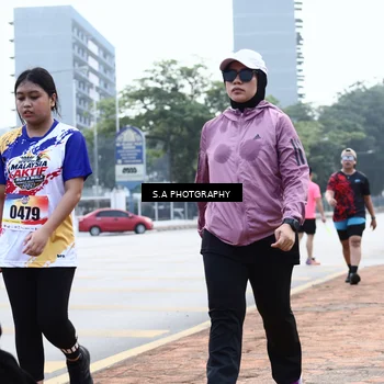 Runner Photo 8268246