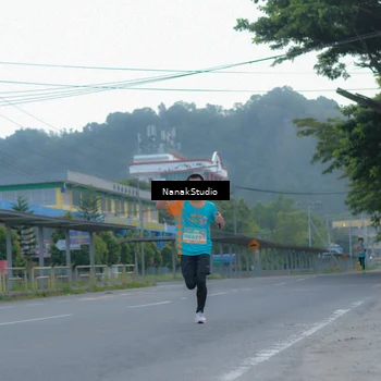 Runner Photo 8268251
