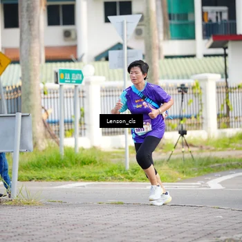 Runner Photo 8268272
