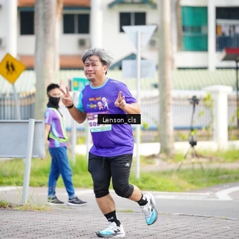 Runner Photo 8268283