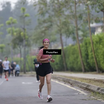 Runner Photo 8268305