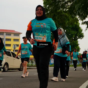 Runner Photo 8268323