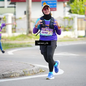 Runner Photo 8268336