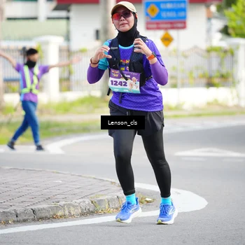 Runner Photo 8268338