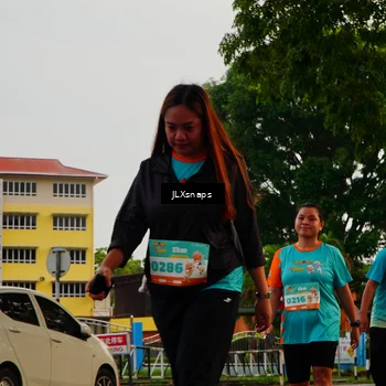 Runner Photo 8268343