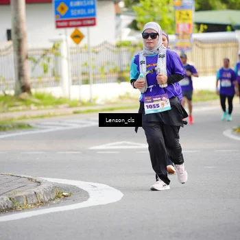 Runner Photo 8268393