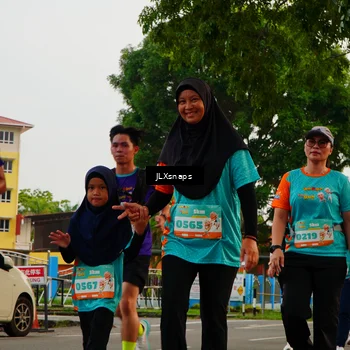 Runner Photo 8268395