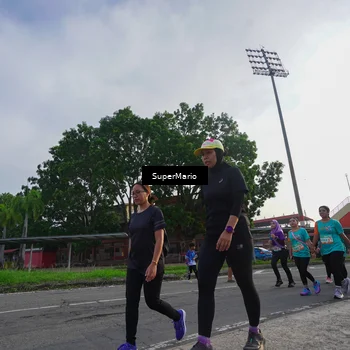 Runner Photo 8268422