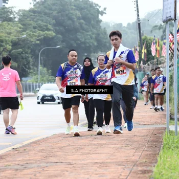 Runner Photo 8268476