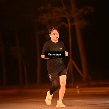 Runner Photo 8268498