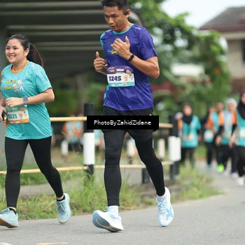 Runner Photo 8268597