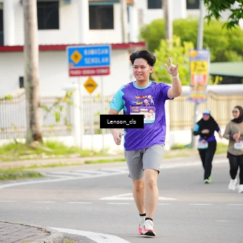 Runner Photo 8268602