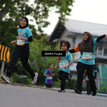 Runner Photo 8268690