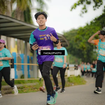 Runner Photo 8268762