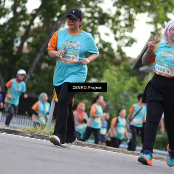 Runner Photo 8268939