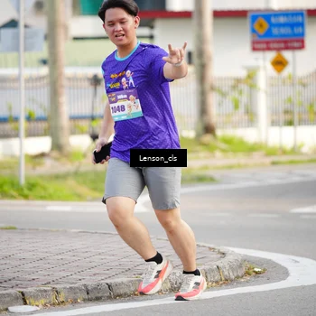 Runner Photo 8268942