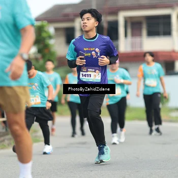 Runner Photo 8269055