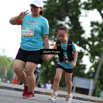 Runner Photo 8269062