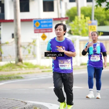 Runner Photo 8269102