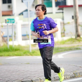Runner Photo 8269129