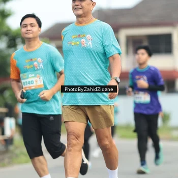 Runner Photo 8269130