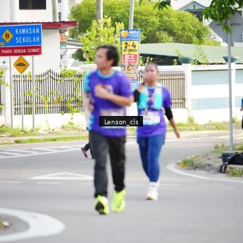 Runner Photo 8269140