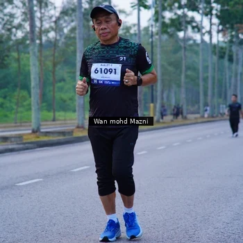 Runner Photo 8269145